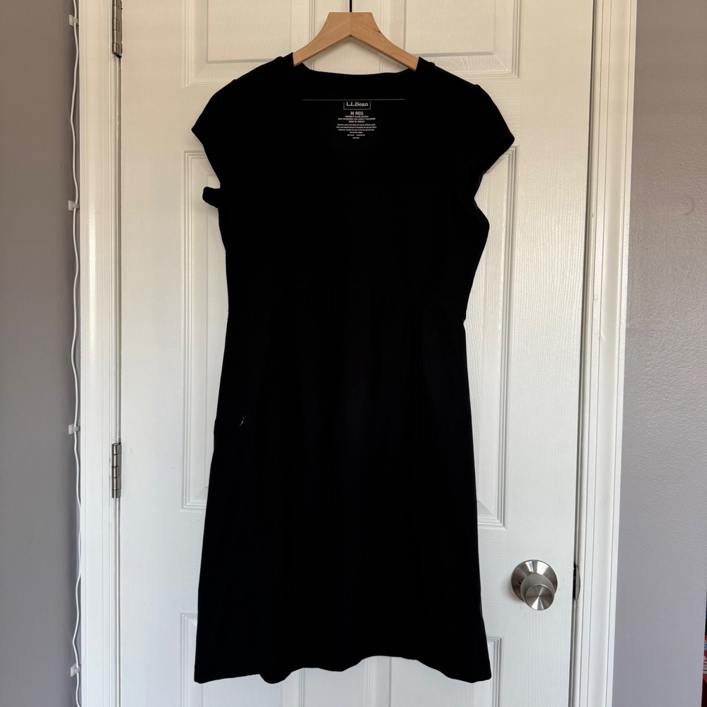 LL Bean Vista Camp Dress Black V-Neck Cap Sleeve Active Travel 291293 Womens M